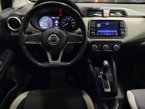 Used 2021 Nissan Versa SV FWD image 22