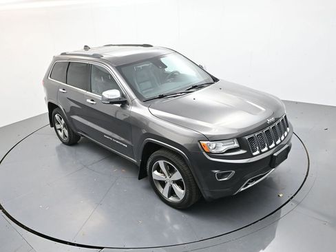 Used 2015 Jeep Grand Cherokee Overland w/ Advanced Technology Group image 25