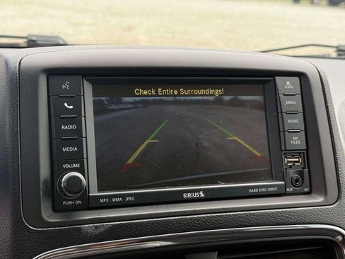 Used 2011 Dodge Grand Caravan Crew FWD image 21