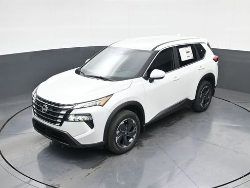 New 2026 Nissan Rogue SV w/ Cold Weather Package image 27