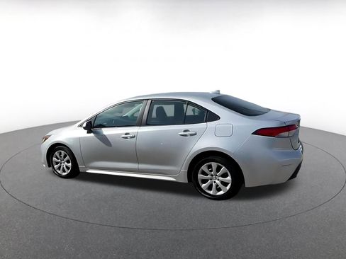 Used 2023 Toyota Corolla LE image 10