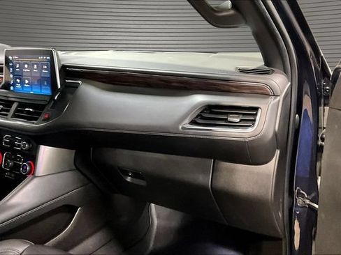 Used 2022 Chevrolet Tahoe LT w/ Luxury Package AWD/4WD image 26