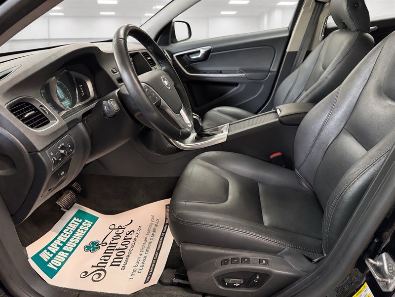 Used 2015 Volvo V60 T5 Premier FWD image 13