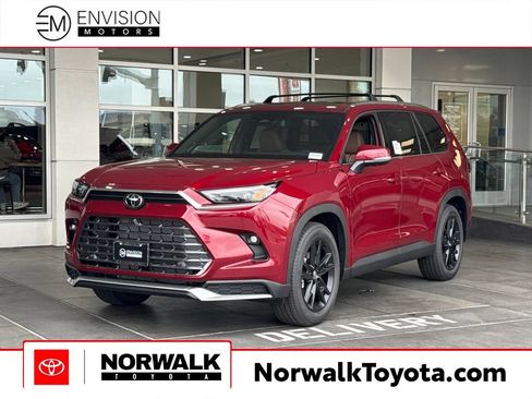 New 2026 Toyota Grand Highlander AWD Hybrid image 1