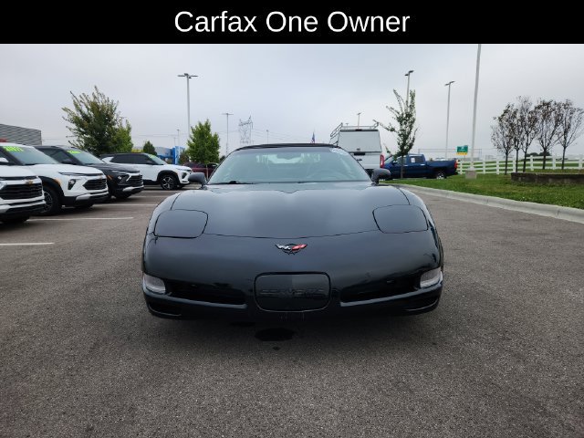 Used 2001 Chevrolet Corvette Convertible w/ Preferred Equipment Group2 RWD image 2
