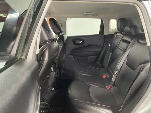 Used 2020 Jeep Compass Trailhawk w/ Cold Weather Group AWD/4WD image 20