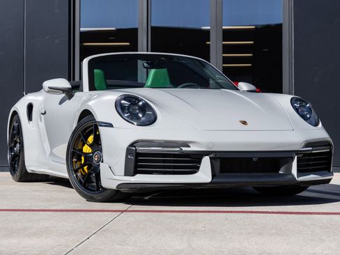 Certified 2022 Porsche 911 Turbo S w/ 911 Turbo Sportdesign Package image 6