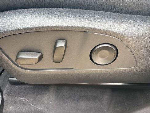 New 2026 Chevrolet Traverse LT image 22