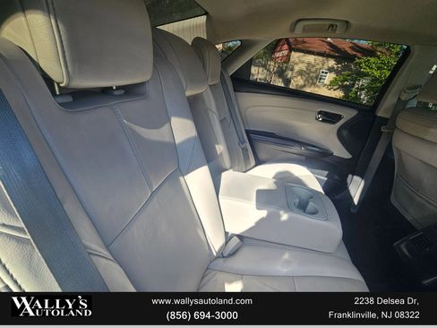Used 2013 Toyota Avalon XLE Premium FWD image 21