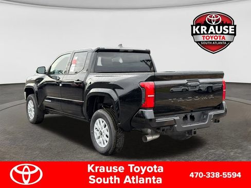 New 2026 Toyota Tacoma 2WD Double Cab image 7