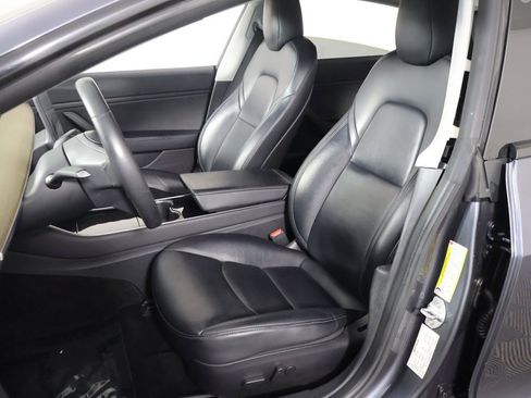 Used 2019 Tesla Model 3 Long Range image 27