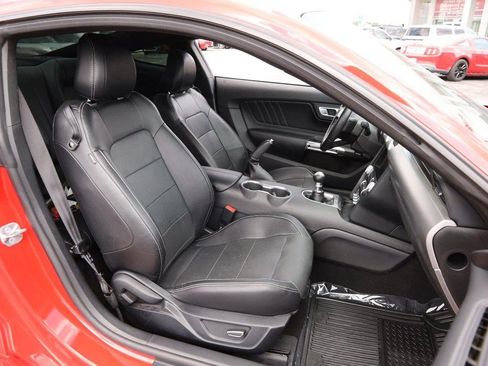 Used 2019 Ford Mustang GT Premium w/ Black Accent Package RWD image 23