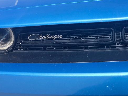 Used 2016 Dodge Challenger R/T Scat Pack RWD image 6