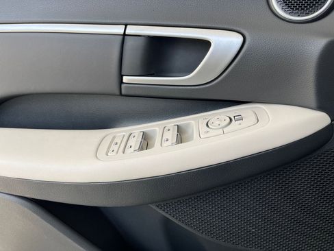 Used 2025 Hyundai Sonata SEL image 18