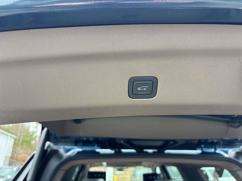 New 2026 GMC Yukon XL Denali image 4