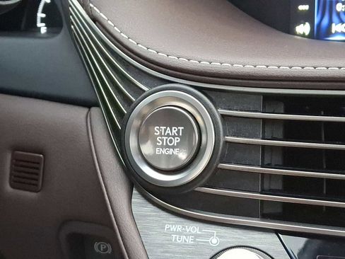 Used 2018 Lexus LS 500 AWD image 26