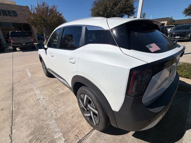 Used 2026 Nissan Kicks SV FWD image 7