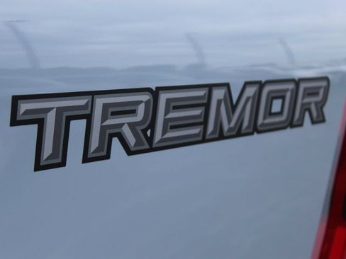 New 2026 Ford F350 Platinum w/ Tremor Off-Road Package AWD/4WD image 6