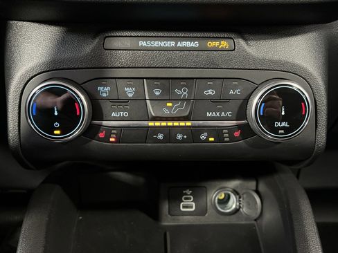 Used 2025 Ford Escape Active w/ Cold Weather Package image 20