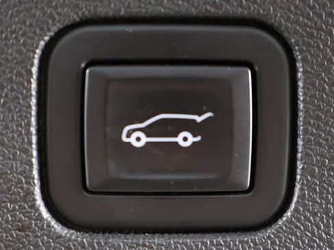 Used 2021 Chevrolet Equinox LT FWD image 49