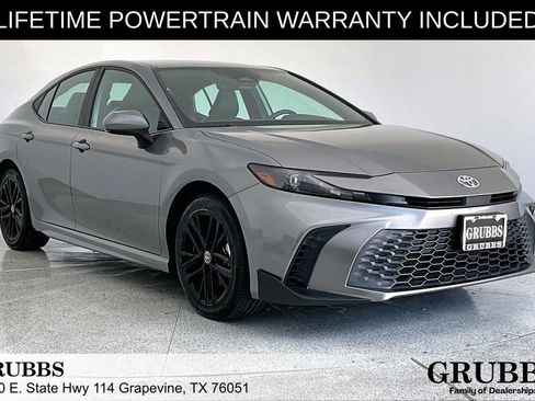 Used 2025 Toyota Camry SE w/ Convenience Package AWD/4WD image 1