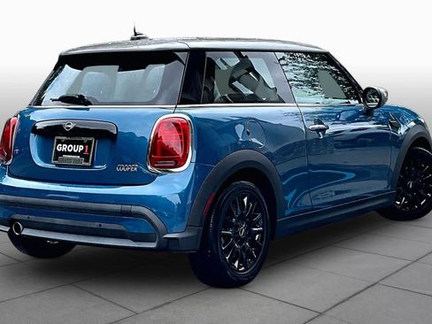 Used 2022 MINI Cooper 2-Door Hardtop FWD image 12