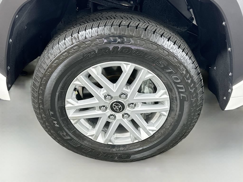 Used 2024 Toyota Tundra SR5 AWD/4WD image 30