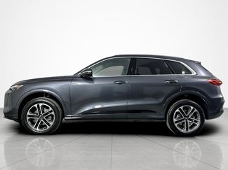 Used 2025 Audi Q5 Premium w/ Convenience Package video 2