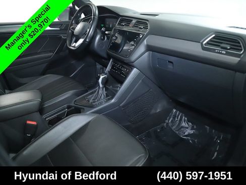 Used 2023 Volkswagen Tiguan SE R-Line FWD image 41