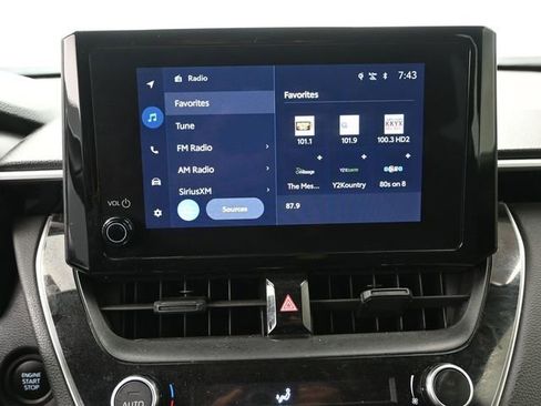 Certified 2024 Toyota Corolla Cross LE image 15