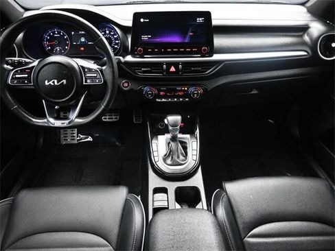 Used 2022 Kia Forte GT-Line w/ GT-Line Premium Package image 22