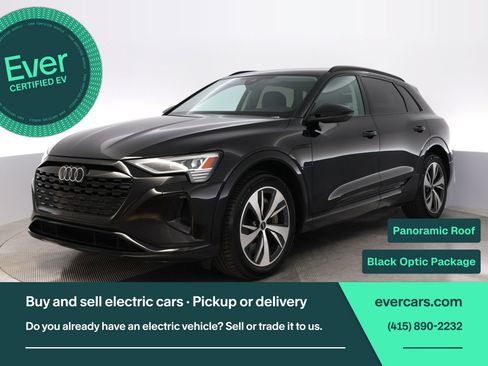 Used 2024 Audi Q8 e-tron Premium AWD/4WD image 1