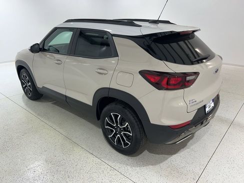 New 2026 Chevrolet TrailBlazer ACTIV w/ Convenience Package image 2