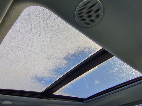 Certified 2024 Ford F250 Lariat w/ Lariat Ultimate Package image 19