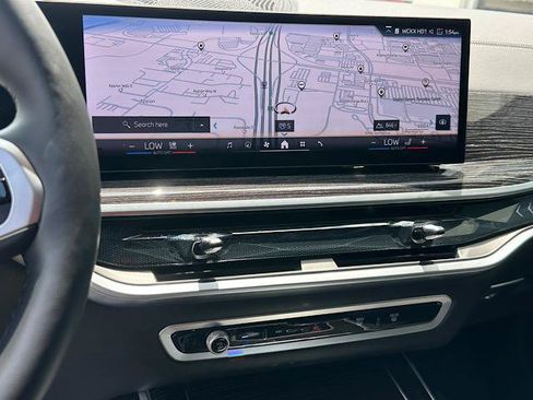 Used 2025 BMW X7 xDrive40i w/ Executive Package AWD/4WD image 26
