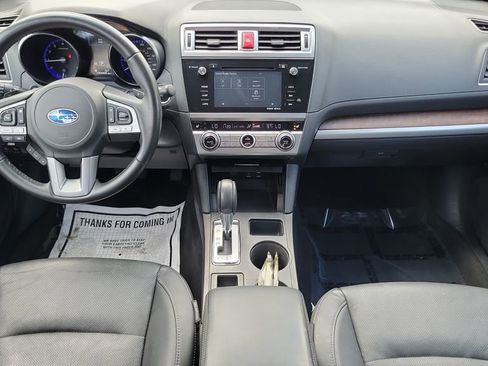Used 2017 Subaru Outback 2.5i Limited AWD/4WD image 13