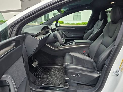 Used 2022 Tesla Model X AWD/4WD image 21