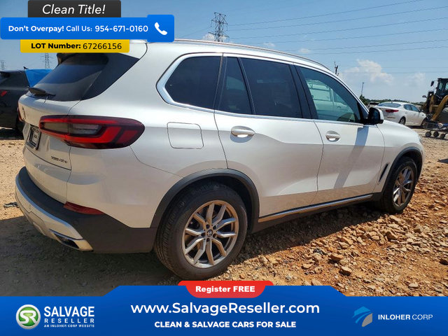 Used 2021 BMW X5 xDrive45e w/ Premium Package AWD/4WD image 4