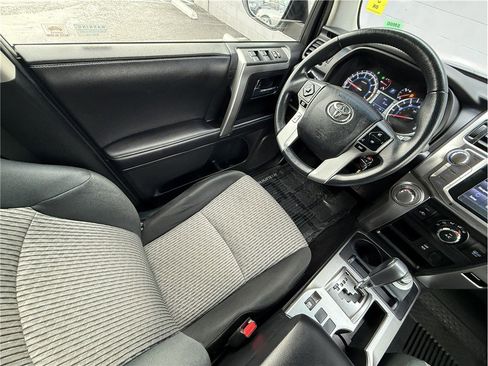 Used 2017 Toyota 4Runner SR5 image 13