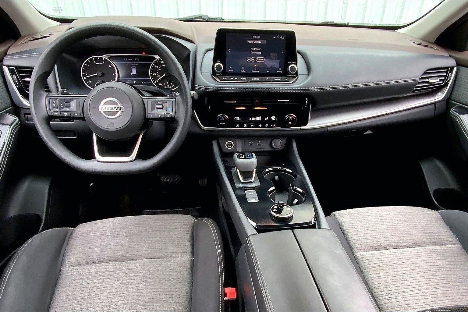 Used 2021 Nissan Rogue SV AWD/4WD image 14