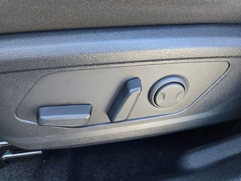 New 2026 Kia Sportage LX image 23