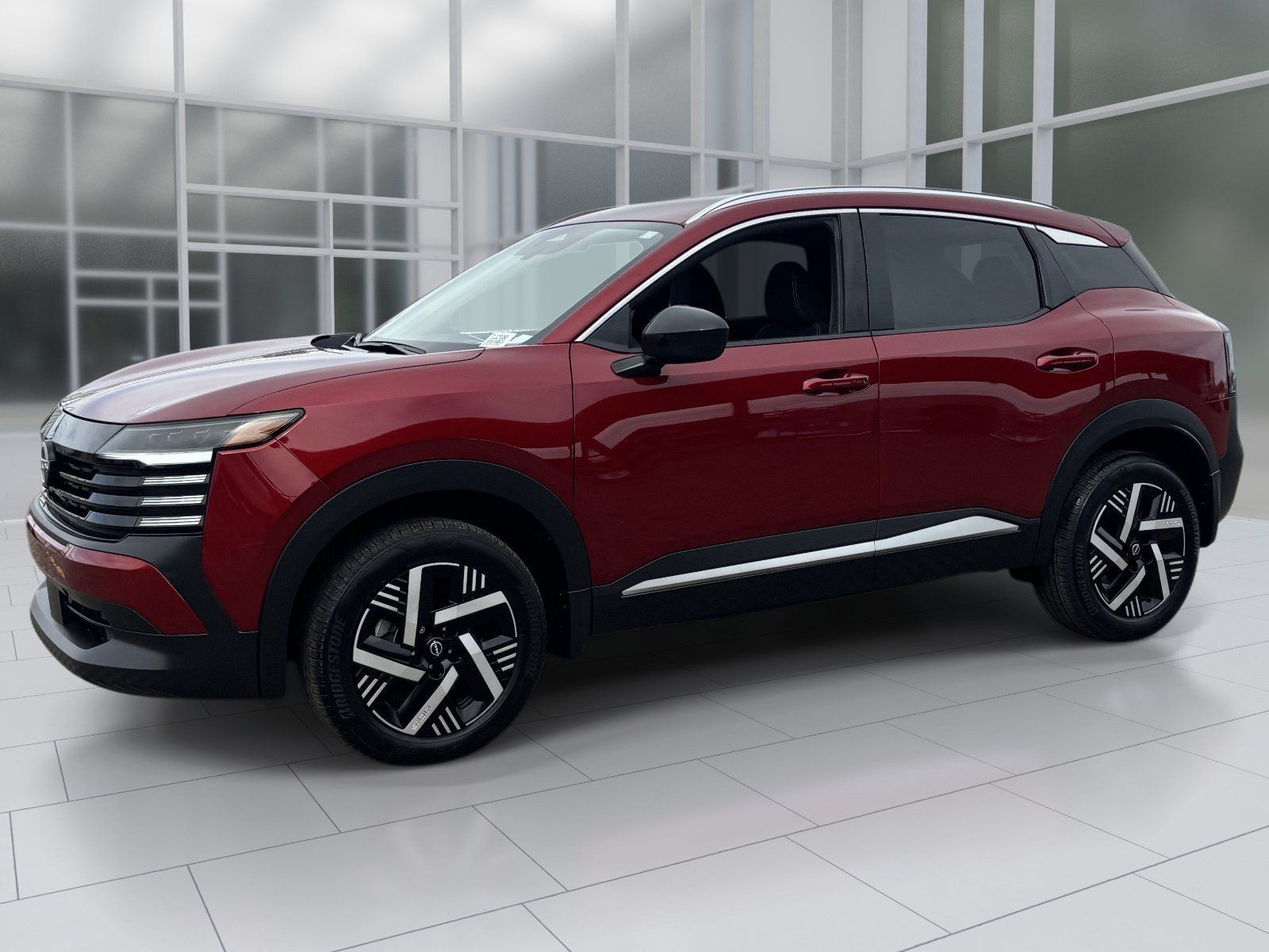 Used 2026 Nissan Kicks SV FWD image 2