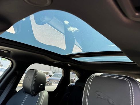 Used 2025 Jaguar F-PACE R-Dynamic S image 4