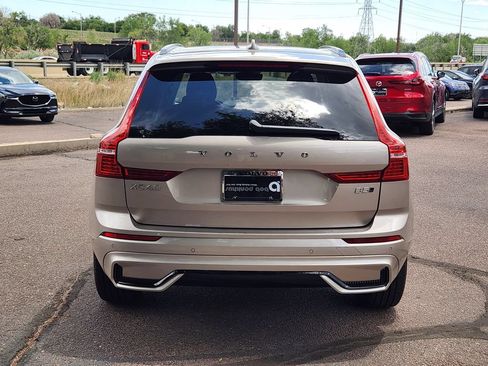 Used 2025 Volvo XC60 B5 Plus AWD/4WD image 26
