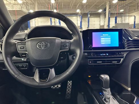 Certified 2025 Toyota Camry SE image 16