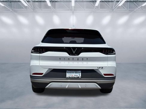New 2025 VinFast VF 8 Plus AWD/4WD image 5