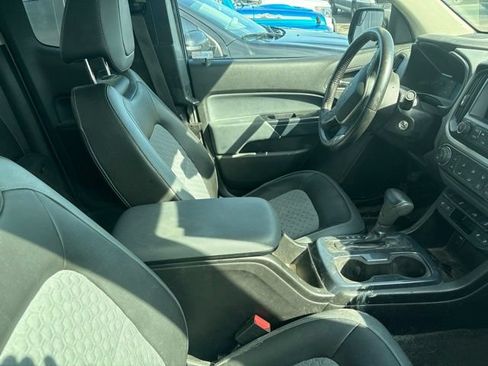 Used 2015 Chevrolet Colorado Z71 AWD/4WD image 7