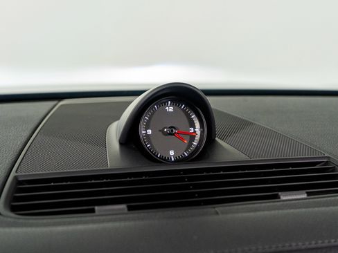 Used 2022 Porsche Panamera 4 Platinum Edition image 40