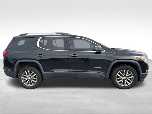Used 2018 GMC Acadia SLE image 6