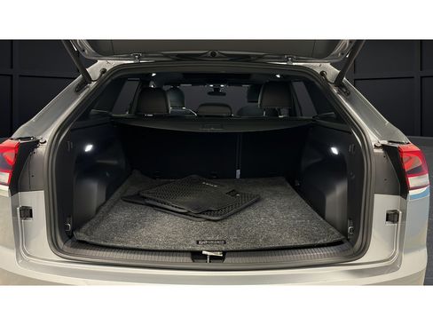 Used 2024 Volkswagen Atlas Cross Sport SE w/ Panoramic Sunroof Package AWD/4WD image 26